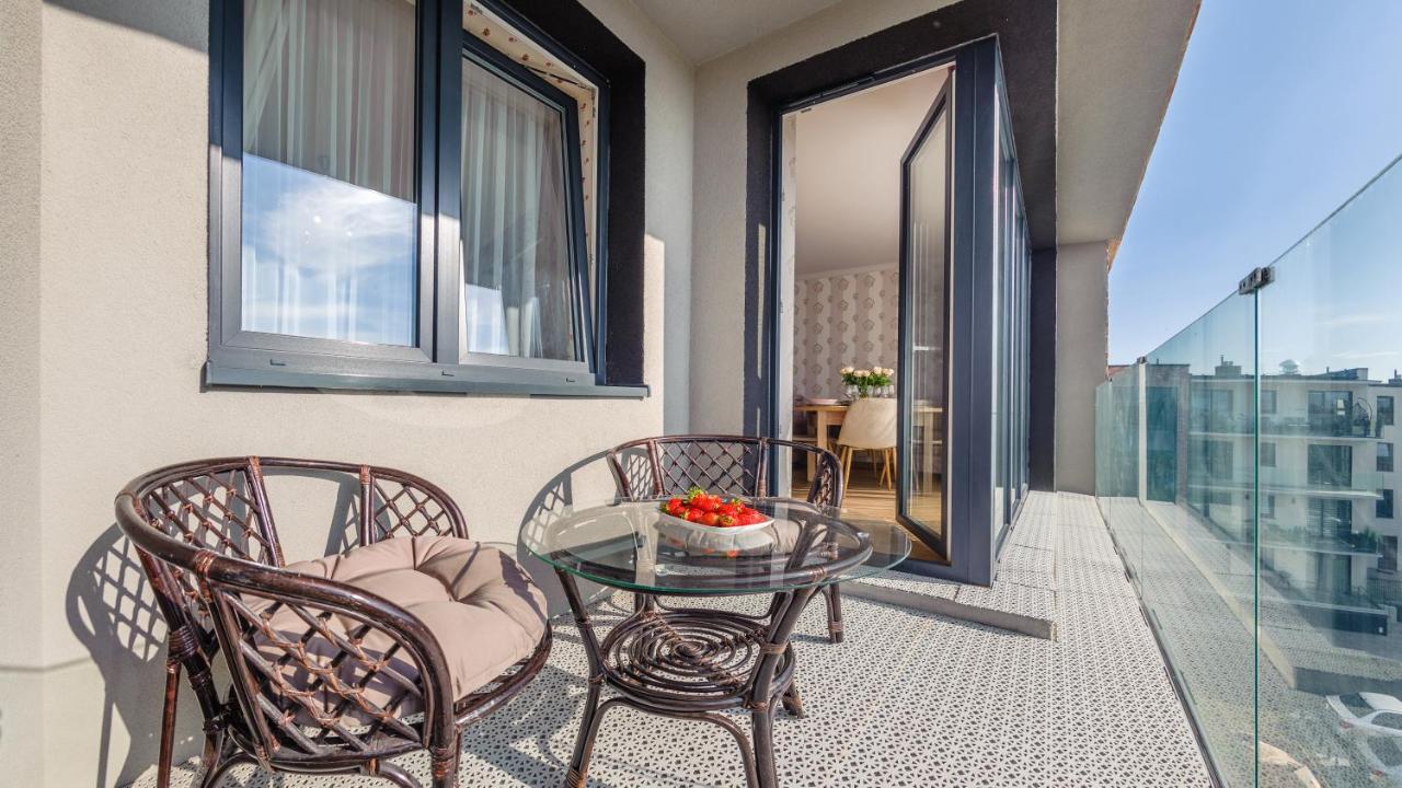 Apartament Z 1 Sypialnia Retro Deluxe 60 F Perlowa Przystan - Holiday City Kołobrzeg Esterno foto