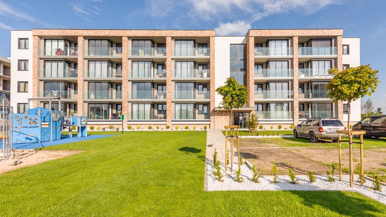 Apartament Z 1 Sypialnia Retro Deluxe 60 F Perlowa Przystan - Holiday City Kołobrzeg Esterno foto
